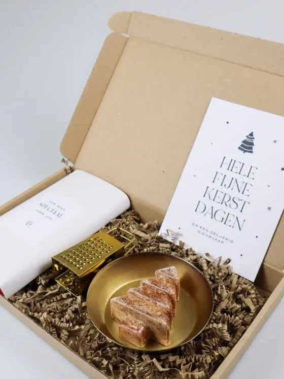 Brievenbus kerstcadeau - Amberblokje, schaaltje, rasp & chocolade