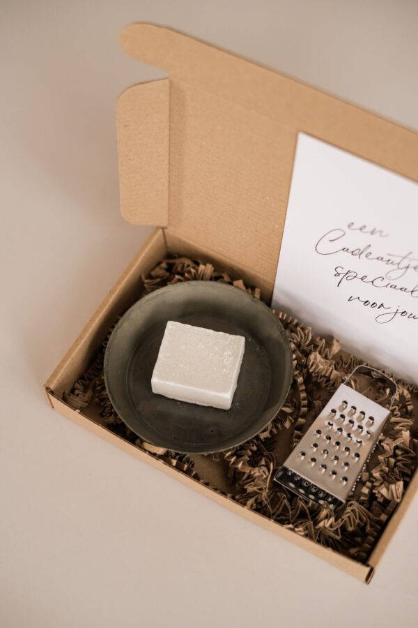 Een cadeautje speciaal voor jou - schaaltje, blokje en rasp