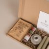 bedankt brievenbus cadeau - Koffie, 2 kaarsen, kandelaar & chocolade