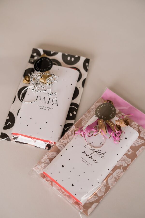 Liefste mama van de hele wereld en Liefste papa van de hele wereld chocolade cadeautje