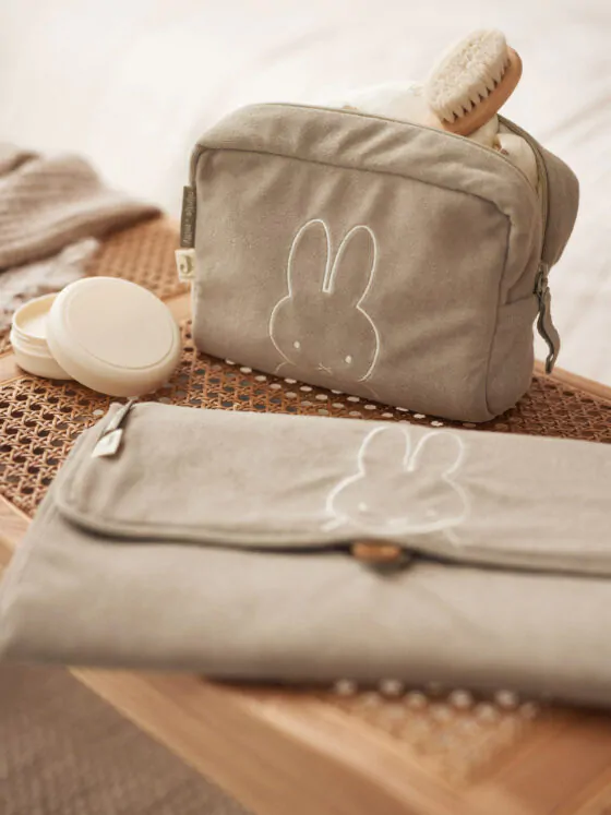 Etui Badstof Miffy - Olijf groen