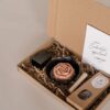 een cadeautje voor jou Brievenbus cadeau - Thee, amberblokje roos, schaaltje & minirasp een cadeautje voor jou Brievenbus cadeau - Thee, amberblokje roos, schaaltje & minirasp
