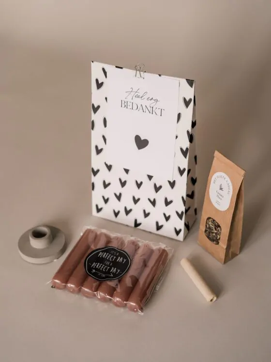Cadeaupakket bedankt - kaarsen, kandelaar en thee