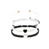 armbandjes zwart en wit met een hartje