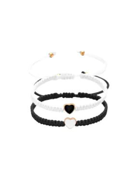 armbandjes zwart en wit met een hartje