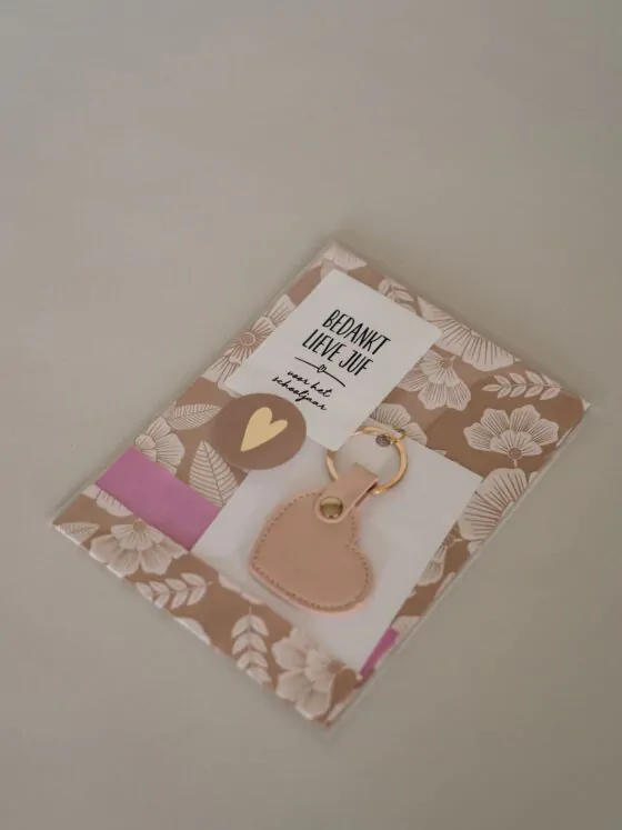 bedankt lieve juf sleutelhanger - roze hart