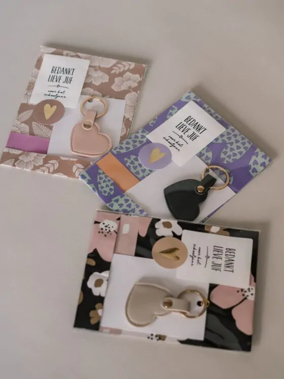 bedankt lieve juf sleutelhanger - hart
