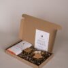 Brievenbus kerstcadeau - Amberblokje, schaaltje, rasp & chocolade Brievenbus kerstcadeau - Amberblokje, schaaltje, rasp & chocolade