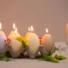 egg tray met 4 paasei kaarsen – sfeervolle paasdecoratie