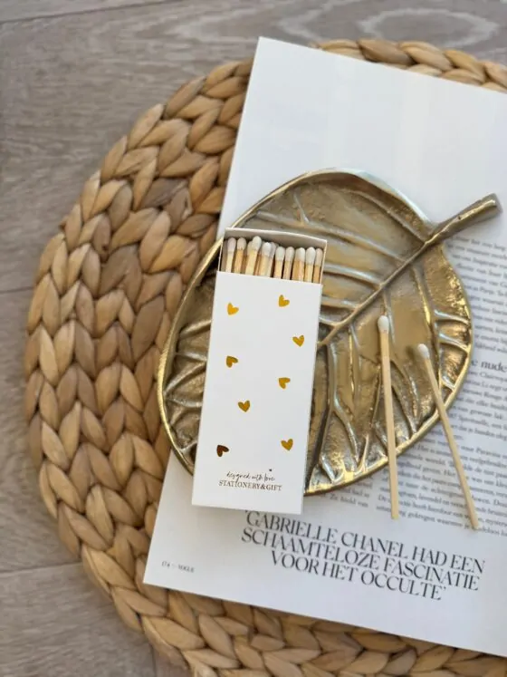 Lucifers – Hartjes - Luxe Witte Lucifers met Gouden Detail