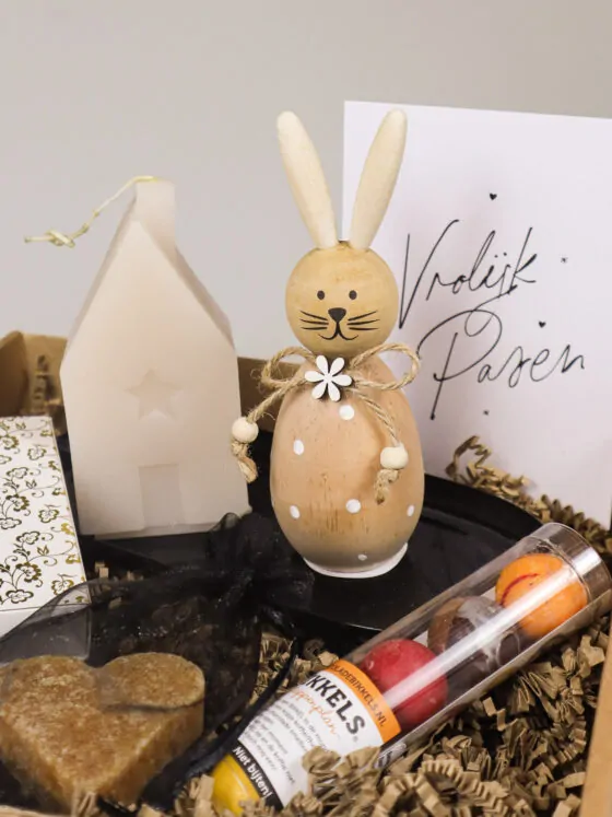 Cadeaupakket voor Pasen – Een warm gebaar vol sfeer