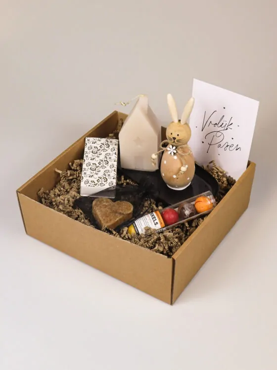 Cadeaupakket voor Pasen – Een warm gebaar vol sfeer