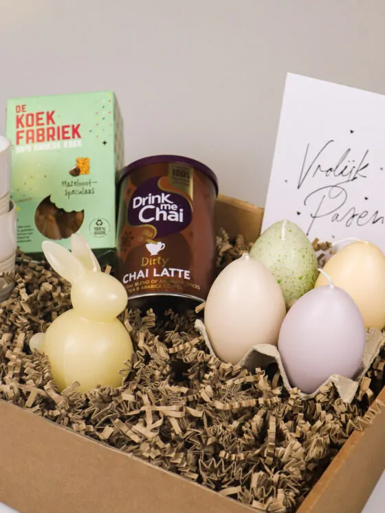 Cadeaupakket Pasen – Warmte, koekjes & kaarslicht