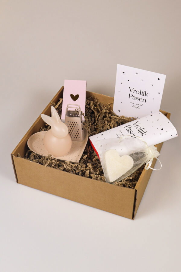 Cadeaupakket Pasen – Vrolijk Pasen en Veel Liefs Cadeaupakket Pasen – Vrolijk Pasen en Veel Liefs