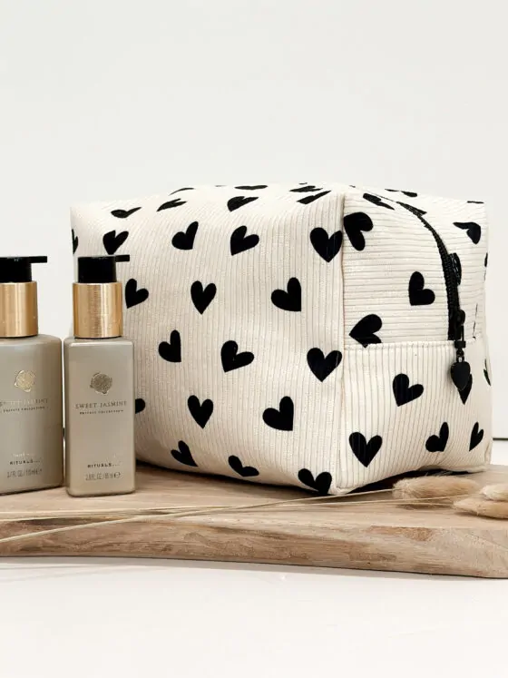 Toilettas – Hartjes | Ribstof | Large | Stijlvol & Ruim