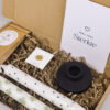 Brievenbus cadeau sterkte – kaarsen, thee & klavertjevier