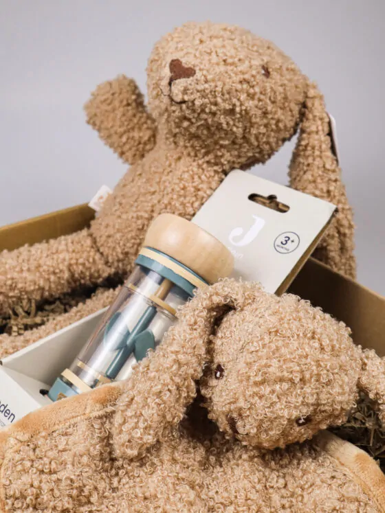 Kraampakket jongen met speendoekje, knuffel en rammelaar