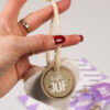Juffen cadeautje zeephanger – Hartvorm met liefste juf label Juffen cadeautje zeephanger – Hartvorm met liefste juf label