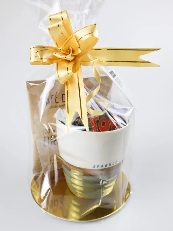 Meestercadeau met Zusss mok, koffie en chocolade – Bedankt meester