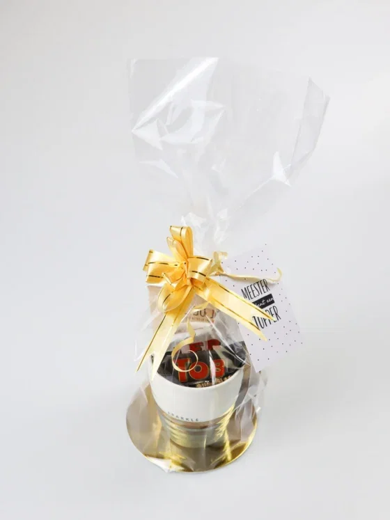 Meestercadeau met Zusss mok, koffie en chocolade – Bedankt meester