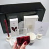 Kerst cadeaupakket van zusss met mok, kaarsen en hartjesdetails