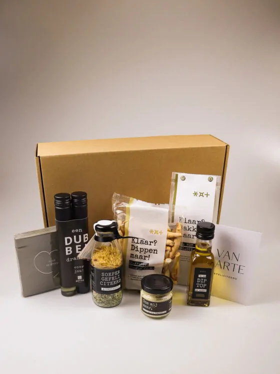 soep gefeliciteerd, dubbel wijn, brooddippers, aioli, focaccia, olie-3 gefeliciteerd cadeaupakket met soep, wijn & borrelhapjes