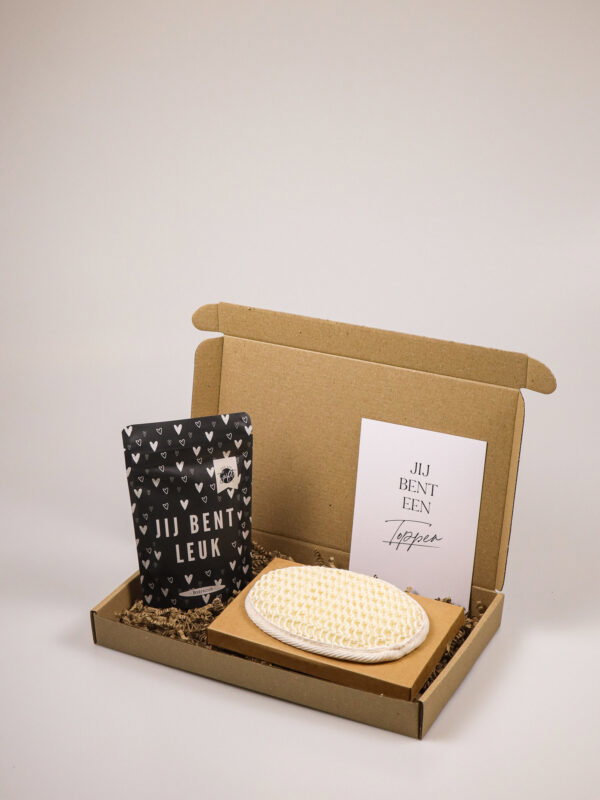Brievenbus cadeau – Jij bent leuk body scrub & luffaspons