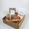 1x pakket hiep hiep, mok, serveertray, koffie, snoep-1 Cadeaupakket Hiep hiep hoera – feestelijk en compleet cadeau