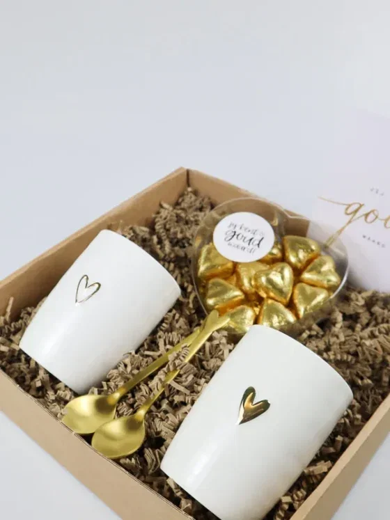 Cadeaupakket Jij Bent Goud Waard – Met Zusss mokken, lepels & chocolade
