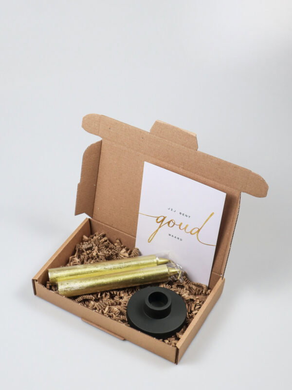 brievenbus cadeau Jij bent goud waard - Kandelaar & 2 gouden rustieke kaarsen