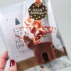 Soyakaars rendier cadeau bruin met kerstkaart