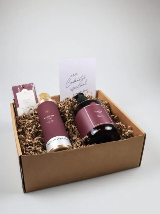 zusss pakket warm hugs-3 Cadeaupakket Warm Hugs van Zusss met handzeep, douchefoam en geurzakje