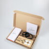 Brievenbus cadeau Hiep Hiep Hoera – Kaarslicht verrassing & Chocolade