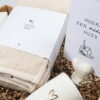 Cadeaupakket nieuw huis – Warm welkom met Zusss mokken & chocolade Cadeaupakket nieuw huis – Warm welkom met Zusss mokken & chocolade