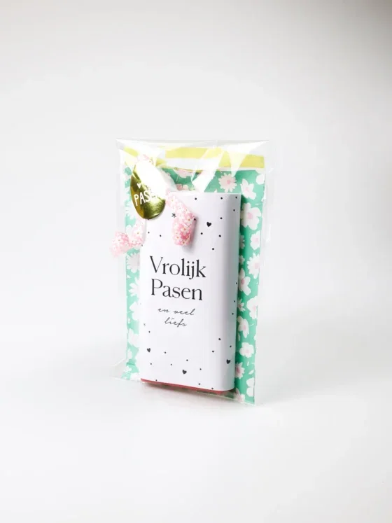 Tony Chocolonely chocoladereep cadeautje - Vrolijk Pasen en veel liefs Tony Chocolonely chocoladereep cadeautje - Vrolijk Pasen en veel liefs