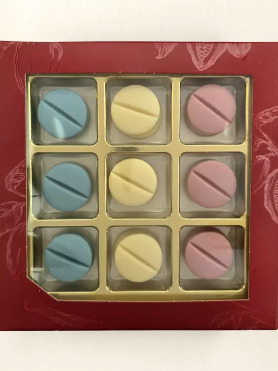Chocolade beterschap pillen - Geschenkdoos 18 stuks