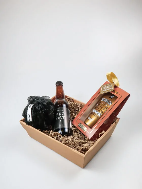 Cadeauschaal Man met Bierdouche - Stoer Cadeau voor Mannen