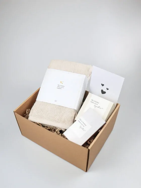 Cadeaupakket Zusss Better Together met keukendoeken en kaars