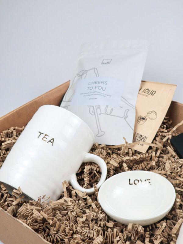 Cadeaupakket Zusss met koffie, thee en chocolade Cadeaupakket Zusss met koffie, thee en chocolade