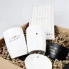 Cadeaupakket genietmoment – Zusss mokken, kaars & lekkernijen