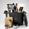 Koelbox kerst borrelpakket – Feestelijk cadeau met bier, snacks & serveerplank