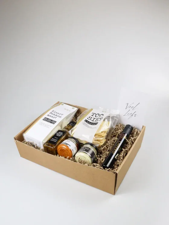 Cadeaupakket veel liefs met focaccia mix en wijn