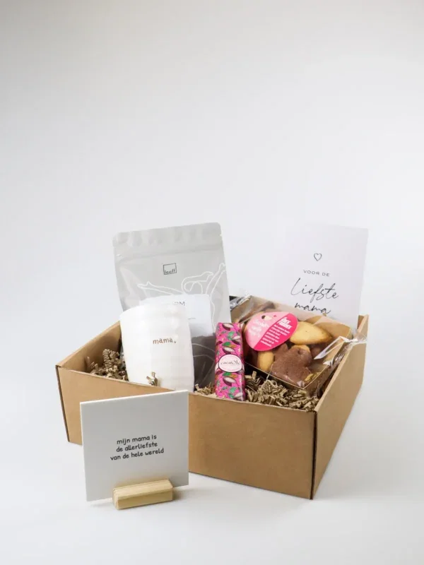 Cadeaupakket voor mama – verwenmoment met Zusss mok, lekkers en lieve boodschap