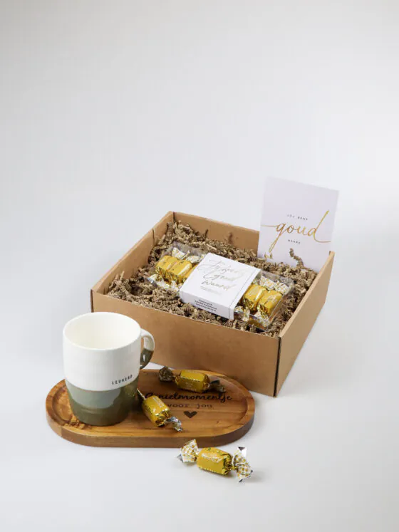 Cadeaupakket jij bent goud waard met Zusss mok en thee