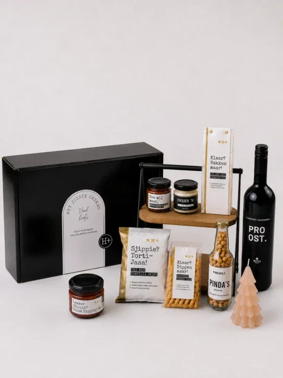 Luxe borrel kerstpakket met wijn, chips & focaccia
