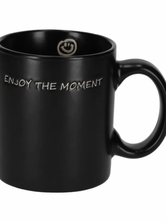 Mok zwart enjoy the moment – Jens Living
