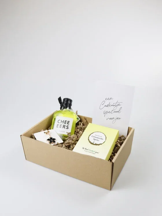 Cadeaupakket Cheers met limoncello likorette en winegums