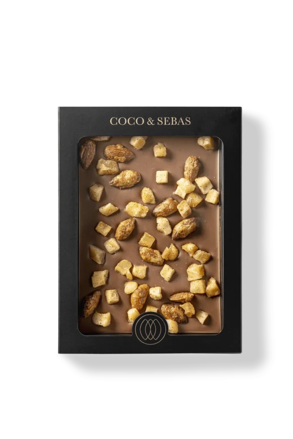 Coco & Sebas melkchocolade plak appel amandel – 5 spices