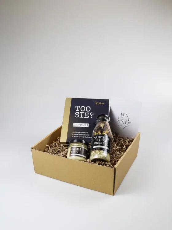 Cadeaupakket dikke knuffel met soepmix en toastjes Cadeaupakket dikke knuffel met soepmix en toastjes