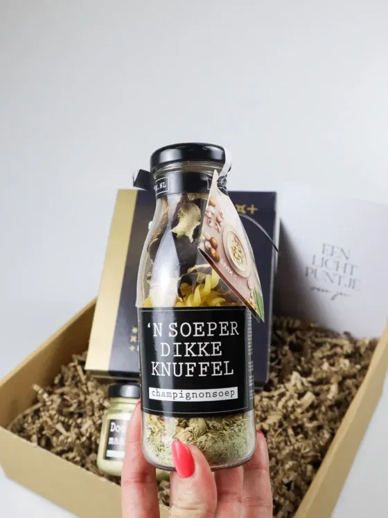 Cadeaupakket dikke knuffel met soepmix en toastjes